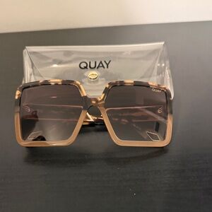 Quay almost ready polarized sunglasses
